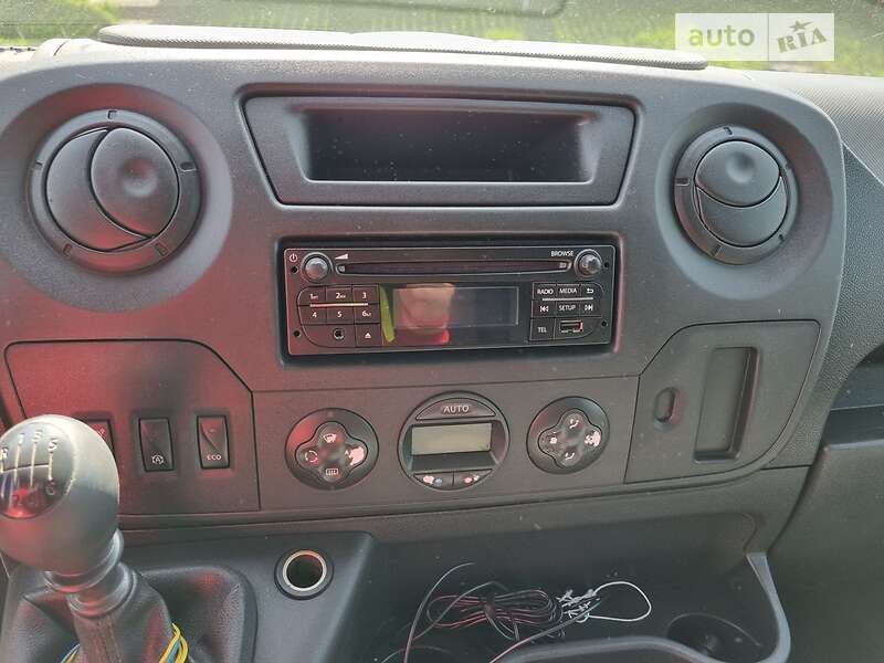 Мікроавтобус Nissan NV400 2016 в Рівному