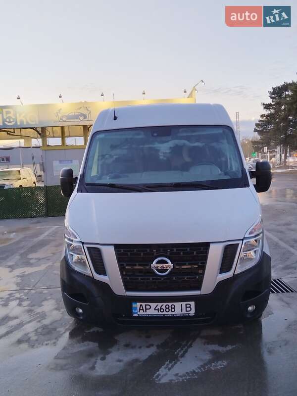 Мікроавтобус Nissan NV400 2017 в Запоріжжі