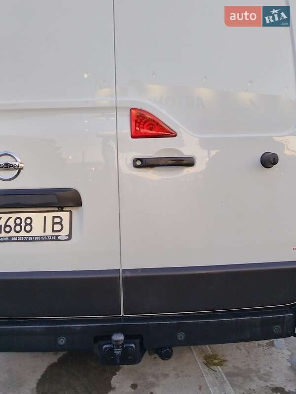 Мікроавтобус Nissan NV400 2017 в Запоріжжі