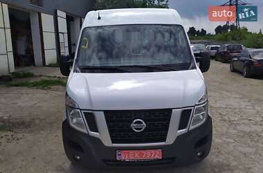 Микроавтобус Nissan NV400 2015 в Ровно