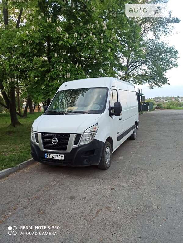 Грузовой фургон Nissan NV400 2013 в Калуше