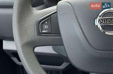 Вантажний фургон Nissan NV400 2021 в 