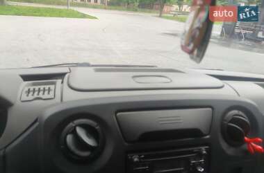 Грузовой фургон Nissan NV400 2016 в 
