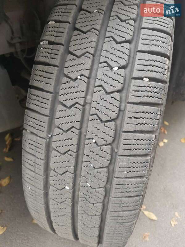 Микроавтобус Nissan NV400 2013 в Днепре