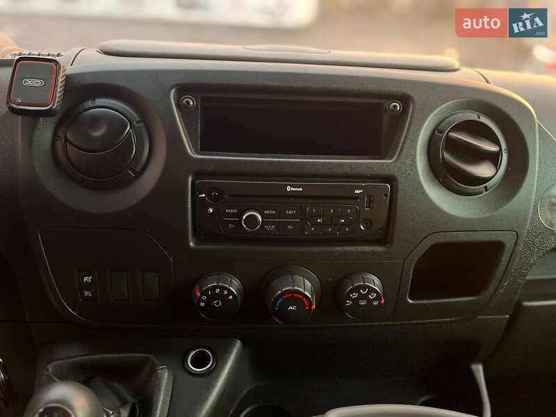 Тентований Nissan NV400 2013 в Ковелі