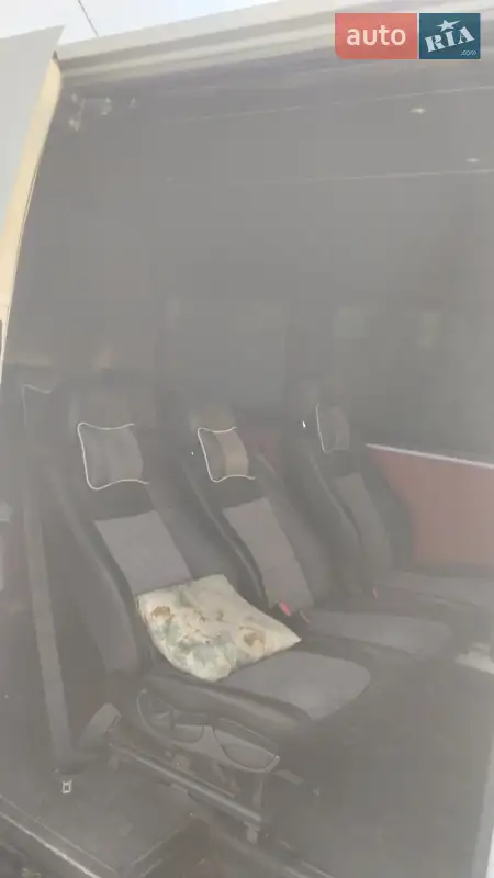 Nissan NV400 2015