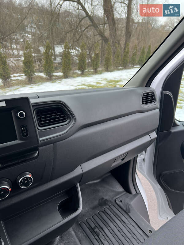 Грузовой фургон Nissan NV400 2020 в Умани фото 8 Грузовой фургон Nissan NV400 2020 в Умани