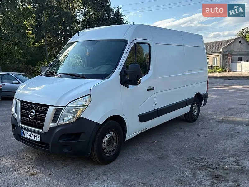 Nissan NV400 2014