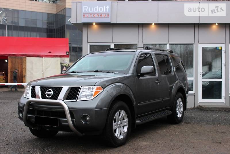 Внедорожник / Кроссовер Nissan Pathfinder 2006 в Киеве