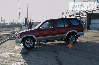 Позашляховик / Кросовер Nissan Pathfinder 1997 в Самборі