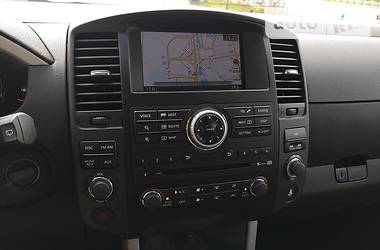 Позашляховик / Кросовер Nissan Pathfinder 2012 в 