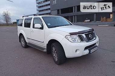 Nissan Pathfinder 2012