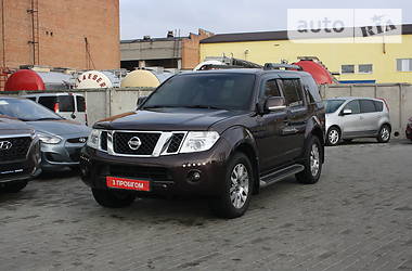 Внедорожник / Кроссовер Nissan Pathfinder 2011 в Полтаве