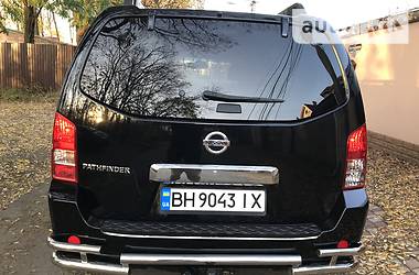 Внедорожник / Кроссовер Nissan Pathfinder 2006 в Одессе