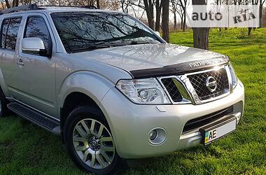 Nissan Pathfinder 2014