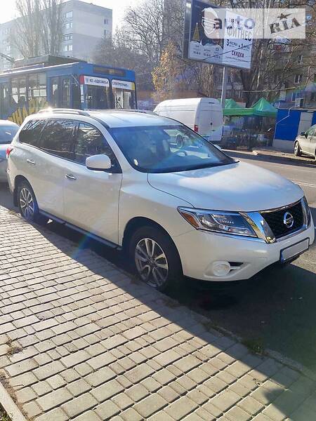 Позашляховик / Кросовер Nissan Pathfinder 2014 в Одесі