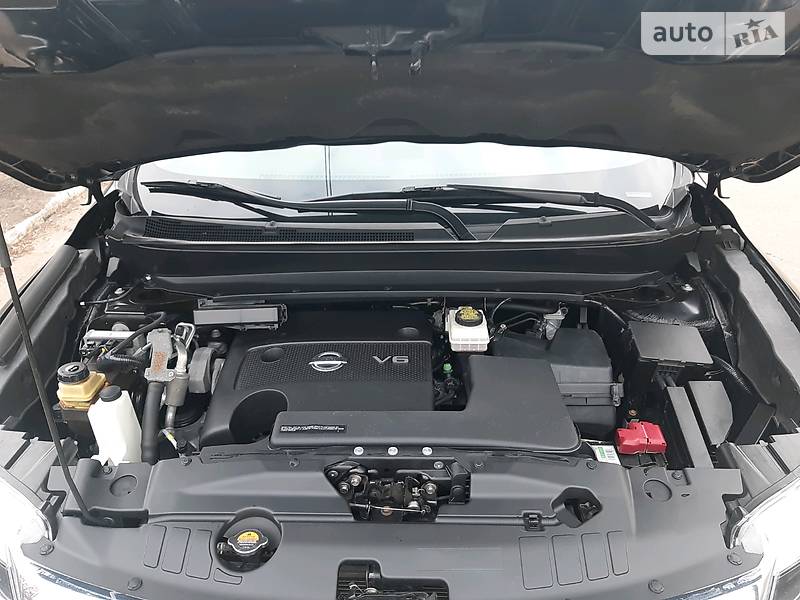 Позашляховик / Кросовер Nissan Pathfinder 2015 в Києві фото 10 Позашляховик / Кросовер Nissan Pathfinder 2015 в Києві