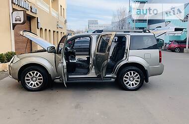 Позашляховик / Кросовер Nissan Pathfinder 2012 в 