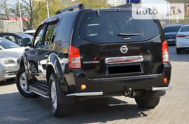 Внедорожник / Кроссовер Nissan Pathfinder 2006 в Одессе