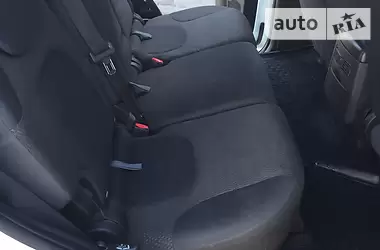 Nissan Pathfinder 2011