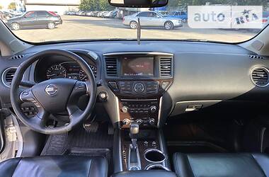 Внедорожник / Кроссовер Nissan Pathfinder 2015 в Херсоне