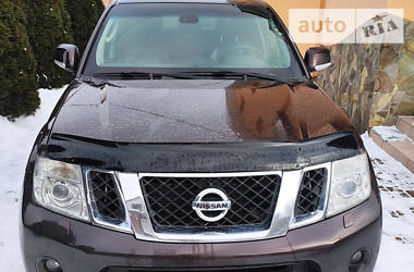 Позашляховик / Кросовер Nissan Pathfinder 2010 в Івано-Франківську