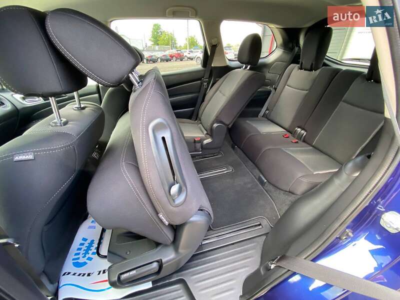 Внедорожник / Кроссовер Nissan Pathfinder 2019 в Львове