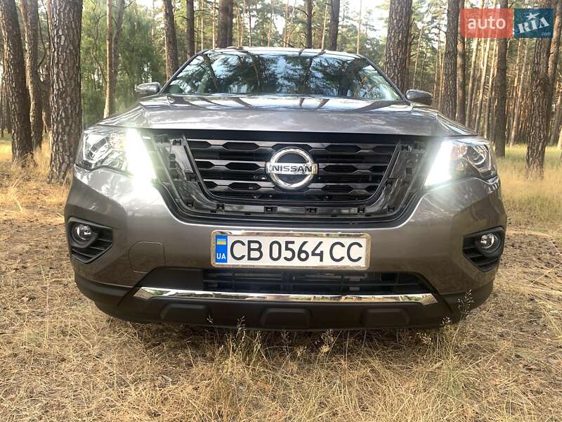 Позашляховик / Кросовер Nissan Pathfinder 2018 в Чернігові фото 3 Позашляховик / Кросовер Nissan Pathfinder 2018 в Чернігові