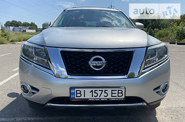 Nissan Pathfinder 2013