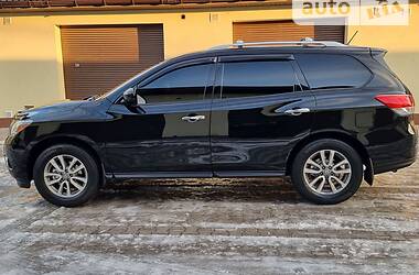 Внедорожник / Кроссовер Nissan Pathfinder 2013 в Хмельницком