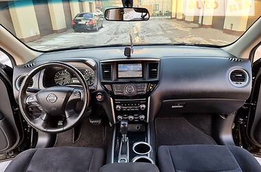 Внедорожник / Кроссовер Nissan Pathfinder 2013 в Хмельницком