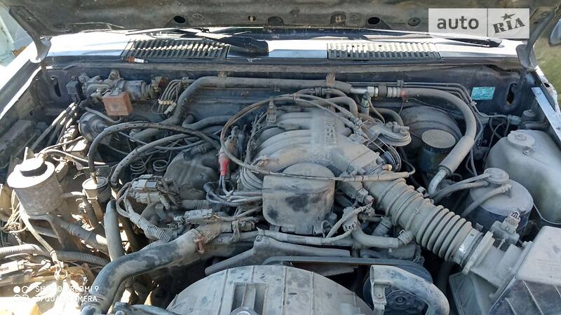 Внедорожник / Кроссовер Nissan Pathfinder 1994 в Коломые