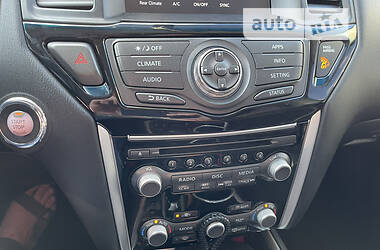 Позашляховик / Кросовер Nissan Pathfinder 2019 в 
