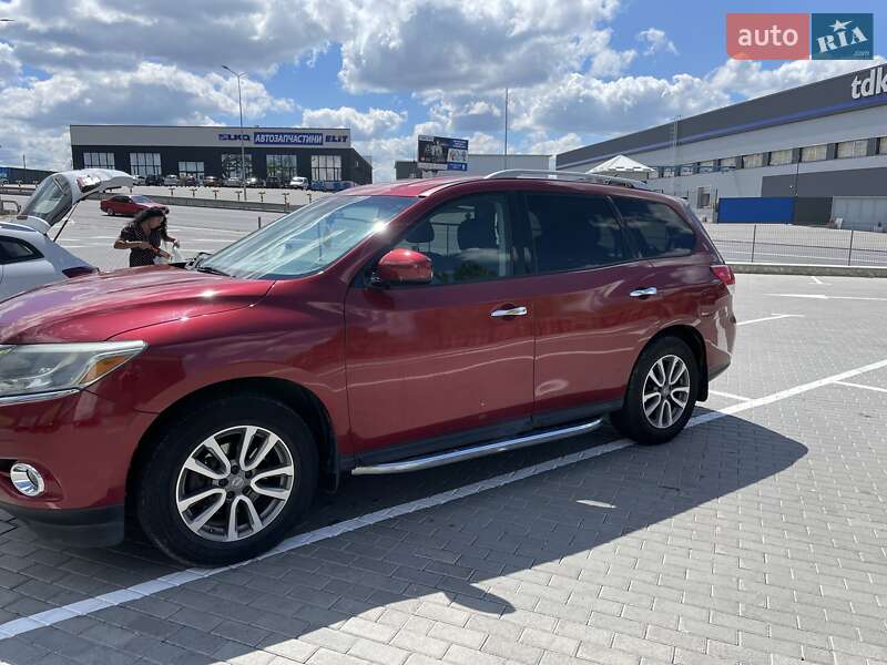 Позашляховик / Кросовер Nissan Pathfinder 2016 в Дніпрі