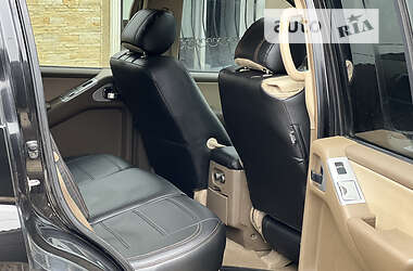 Позашляховик / Кросовер Nissan Pathfinder 2005 в 