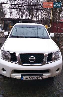 Внедорожник / Кроссовер Nissan Pathfinder 2011 в Тячеве
