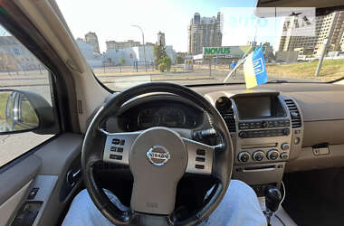 Позашляховик / Кросовер Nissan Pathfinder 2006 в Києві