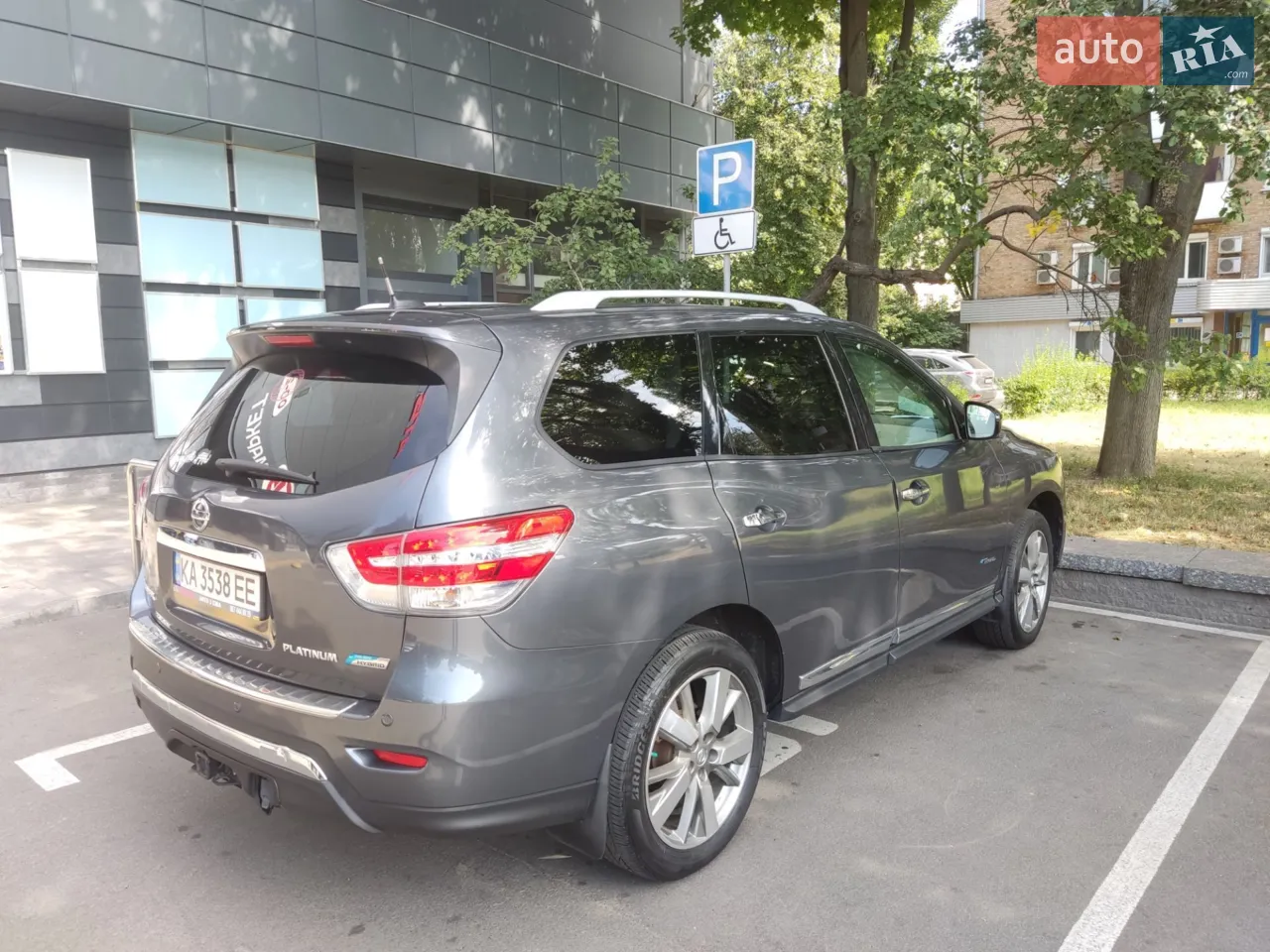 2013 Nissan Pathfinder - мініатюра 23