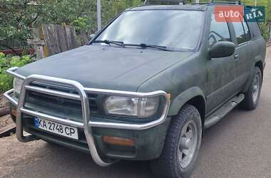 Позашляховик / Кросовер Nissan Pathfinder 1999 в Києві