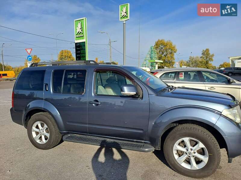 Внедорожник / Кроссовер Nissan Pathfinder 2007 в Киеве фото 2 Внедорожник / Кроссовер Nissan Pathfinder 2007 в Киеве