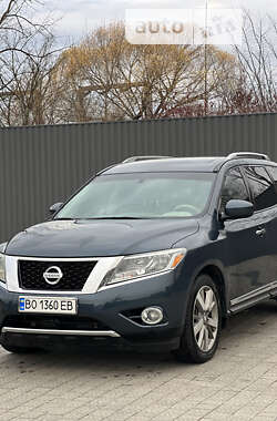 Позашляховик / Кросовер Nissan Pathfinder 2015 в Тернополі