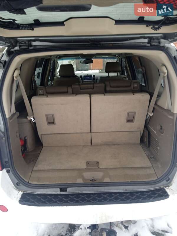 Позашляховик / Кросовер Nissan Pathfinder 2005 в Києві