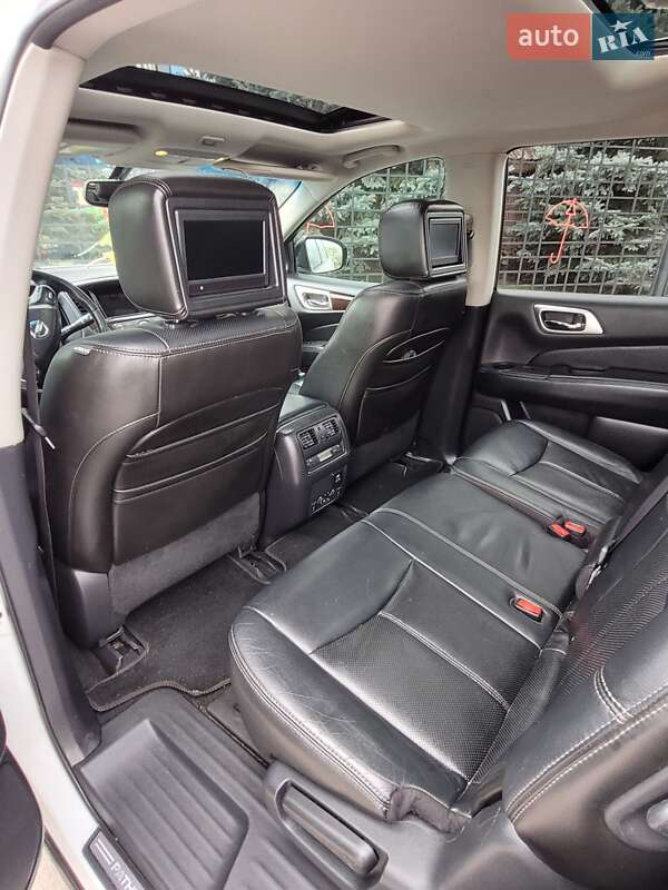 Внедорожник / Кроссовер Nissan Pathfinder 2013 в Киеве