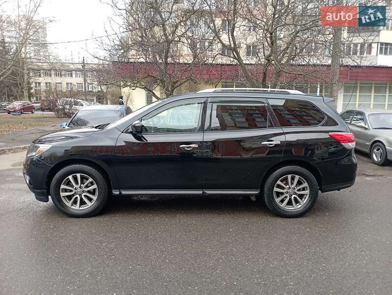 Nissan Pathfinder 2015