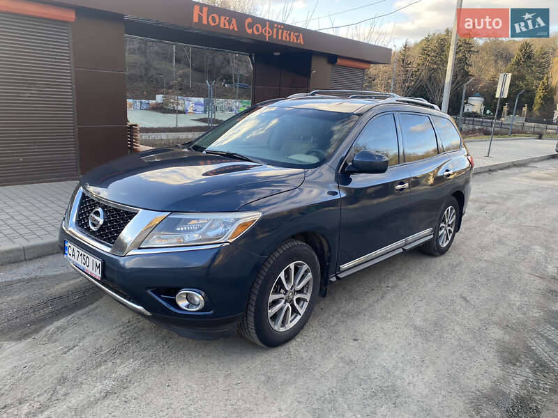Позашляховик / Кросовер Nissan Pathfinder 2014 в Умані