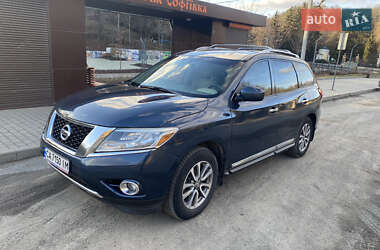 Внедорожник / Кроссовер Nissan Pathfinder 2014 в Умани