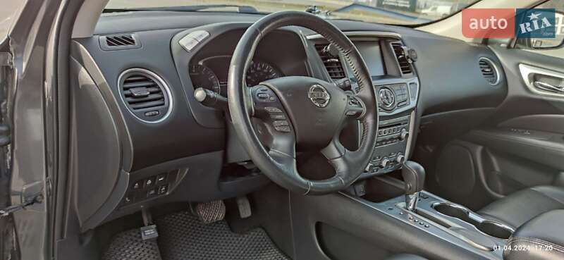 Внедорожник / Кроссовер Nissan Pathfinder 2019 в Киеве