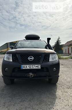 Позашляховик / Кросовер Nissan Pathfinder 2014 в Мукачевому