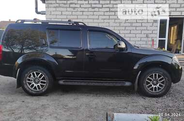 Внедорожник / Кроссовер Nissan Pathfinder 2007 в Броварах