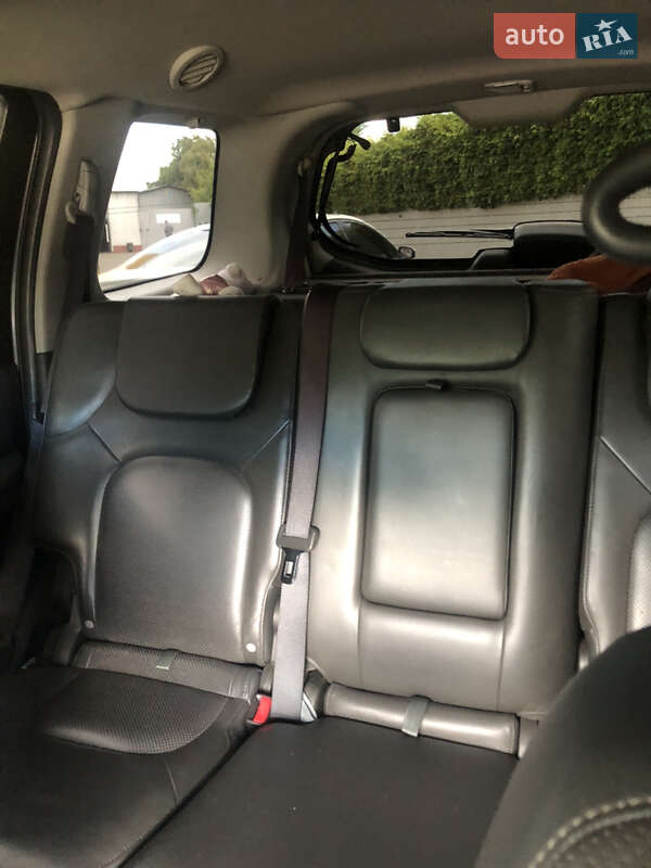 Позашляховик / Кросовер Nissan Pathfinder 2011 в Києві